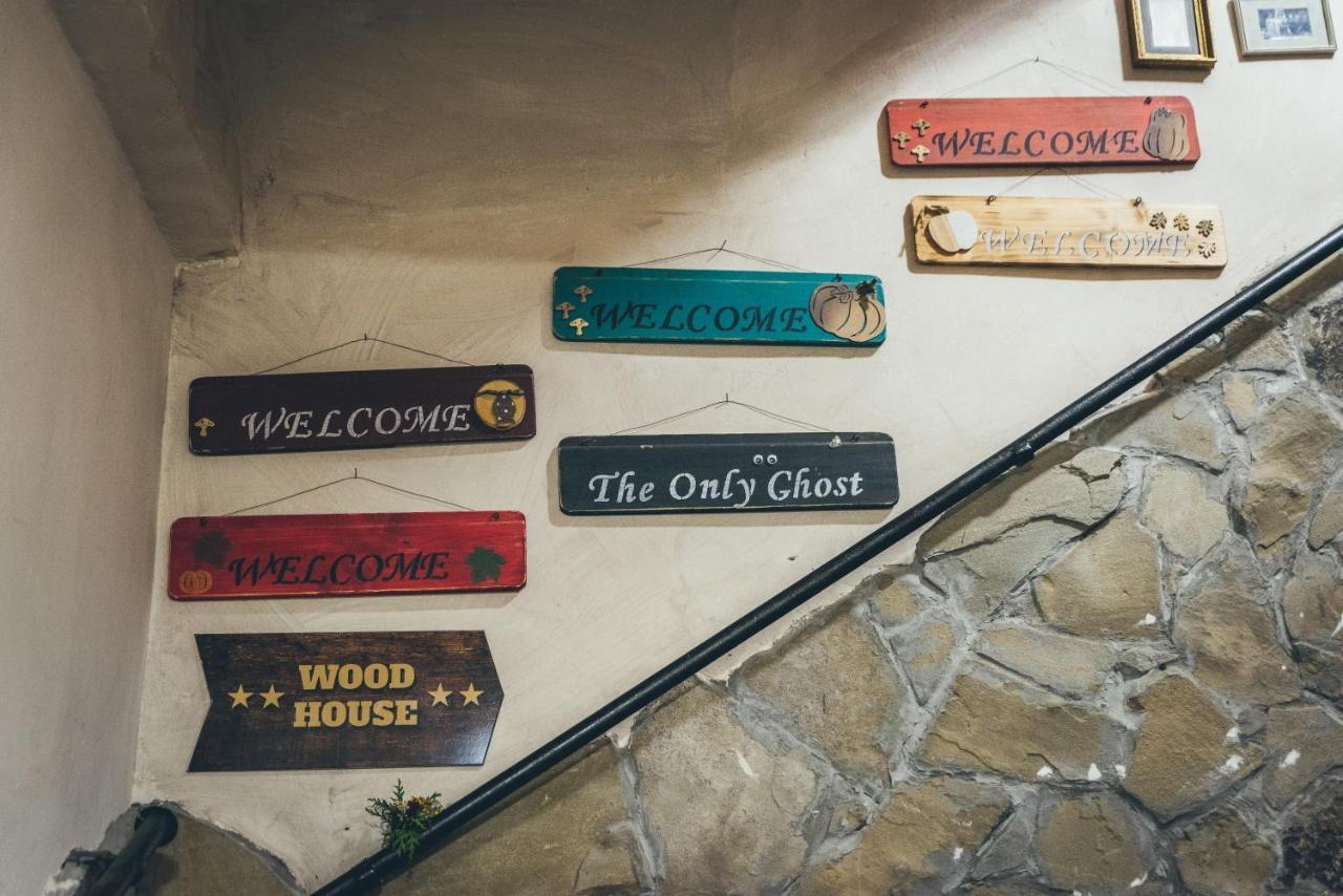 Hotel Wood House Republicii Braszów Zewnętrze zdjęcie