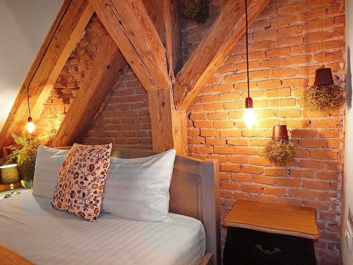Hotel Wood House Republicii Braszów Zewnętrze zdjęcie